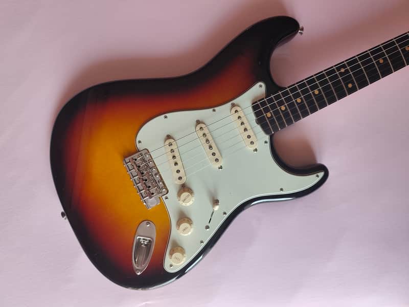 Fender American Vintage II '61 Stratocaster