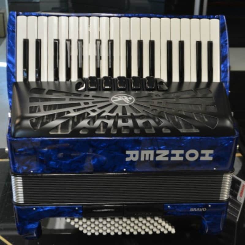 Hohner Bravo III 72