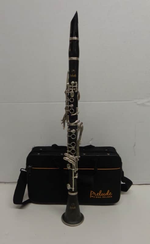 Conn-Selmer Prelude CL711