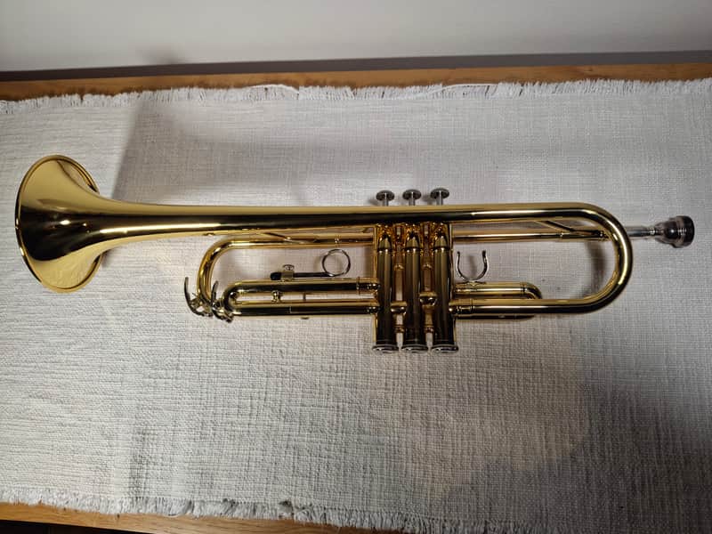 Yamaha YTR-2330