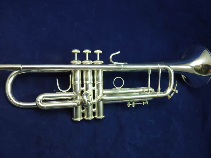 Bach 180S37 Stradivarius