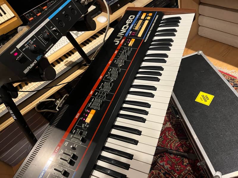 Roland Juno-60