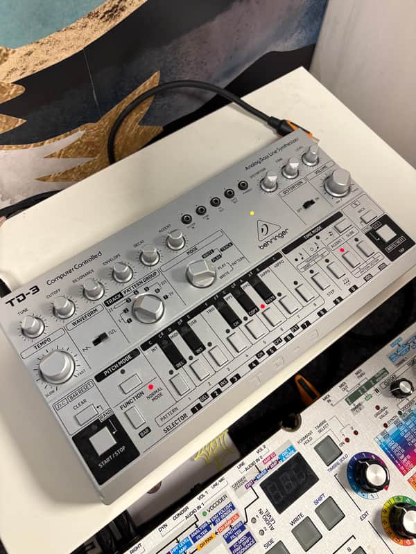 Behringer TD-3