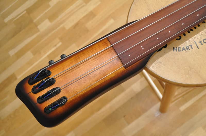Ibanez UB804