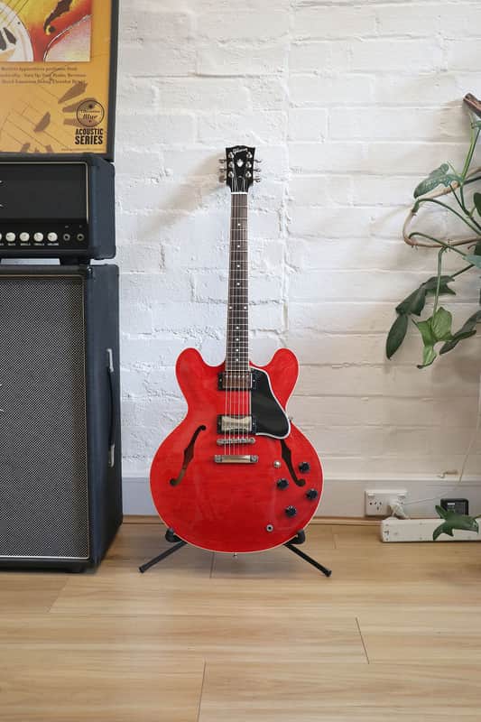 Gibson ES-335 Dot 1991 - 2014