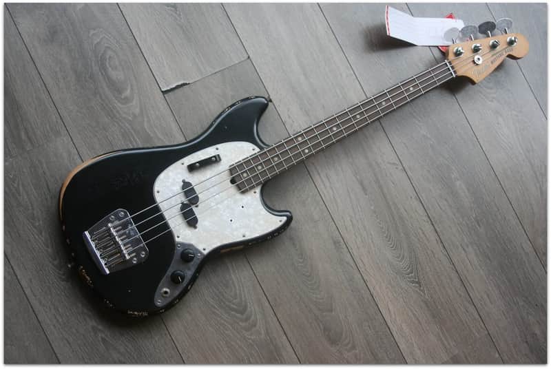 Fender Justin Meldal-Johnsen Road Worn Signature Mustang Bass