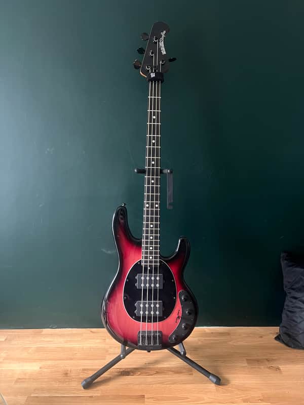 Ernie Ball Music Man StingRay Special 4 HH