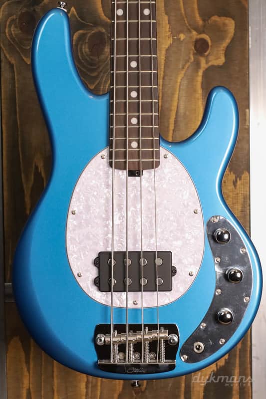 Sterling StingRay Short Scale