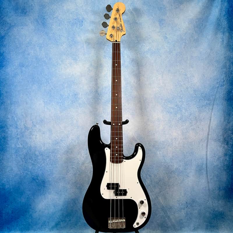 Fender PB-Standard Precision Bass MIJ