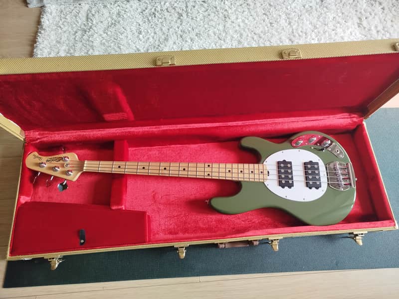 Sterling SUB StingRay Ray4HH