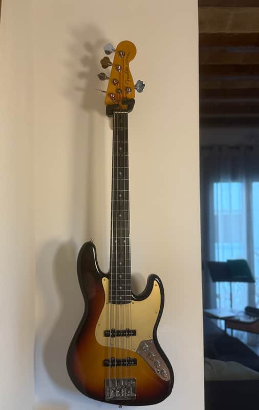 Fender American Ultra II Jazz Bass V