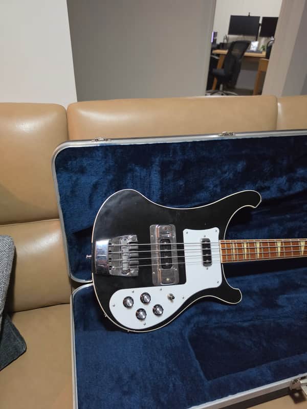 Rickenbacker 4003 (1995-2011)