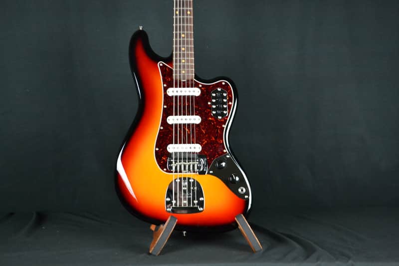 Fender Vintera III Early '60s Bass VI