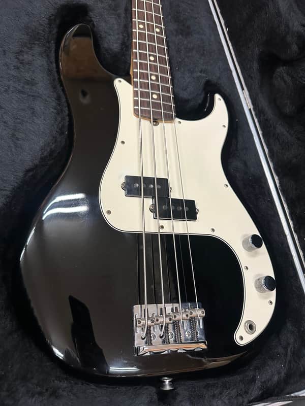 Fender American Standard Precision Bass (2008-2016)